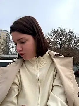 Stripchat Watch Live Sex Cams of KikiWatson