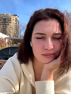 Stripchat Live Sex of KikiWatson