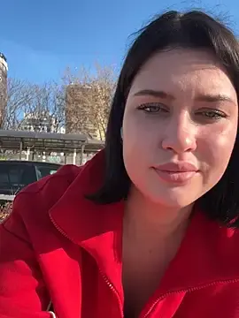 Stripchat Nude Webcam of KikiWatson