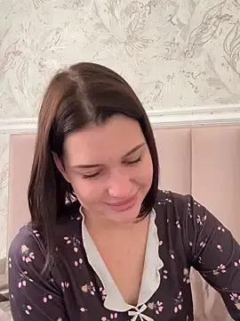 Stripchat Private Sex Chat of KikiWatson