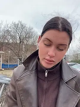 Stripchat Adult Video Chat of KikiWatson