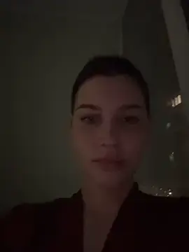 Stripchat Sex Cam of KikiWatson