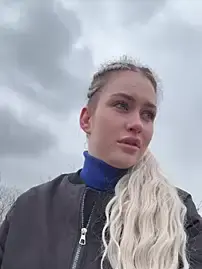 Stripchat Adult Video Chat of KikiWatson