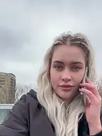 Stripchat Best Webcam of KikiWatson