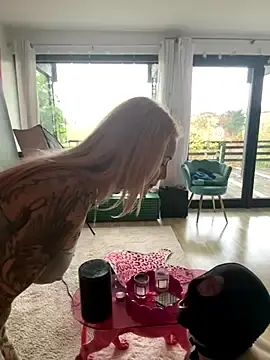 Stripchat Watch Live Sex Cams of Stella-Kink