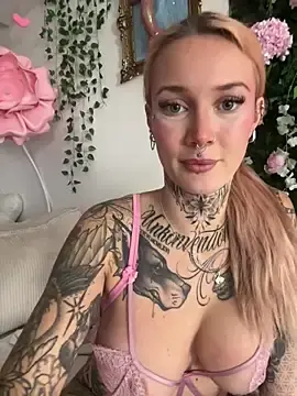 Stripchat Sex Cam of Stella-Kink