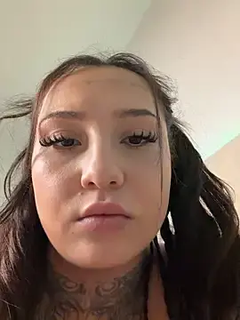 Stripchat Free Porn Cam of Coco-Love