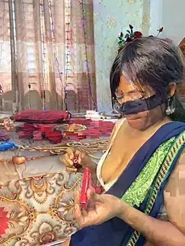 Stripchat Live Sex of Little-Queen