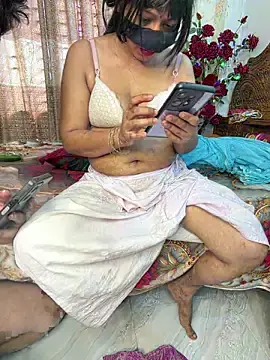 Stripchat Nude Webcam of Little-Queen