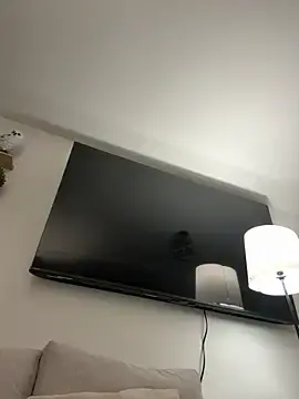 Stripchat Free Porn Cam of Rae_Lil_White