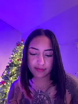 Stripchat Adult Video Chat of Rae_Lil_White