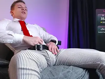 Stripchat Free Porn Cam of S3Xyes