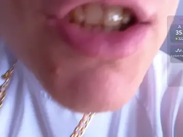 Stripchat Adult Webcam of S3Xyes