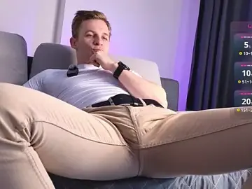 Stripchat Free Porn Cam of S3Xyes