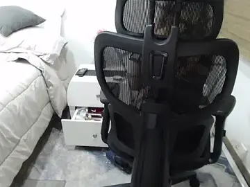 Stripchat Nude Webcam of jesy_hot