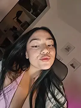 Stripchat Adult Webcams of helena_smith