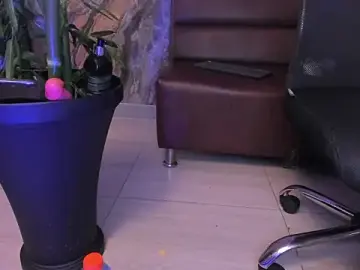 Stripchat Sex Chat of Alahia_Dangelo