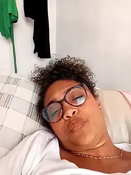 Stripchat Nude Webcam of BiiancaEstradaa