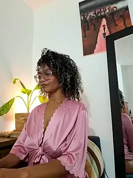 Stripchat Nude Webcam of BiiancaEstradaa