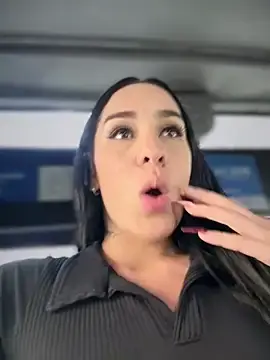 Stripchat Free Live Porn of __IRIS__