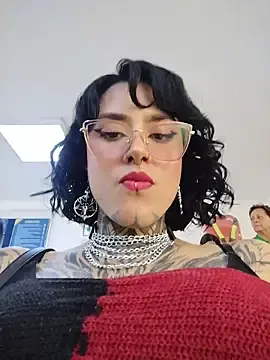 Stripchat Free Porn Cam of taaylor33