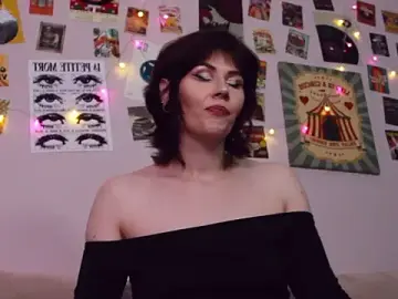 Stripchat Nude Webcam of Luna_Blake