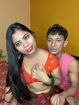 Stripchat Free Porn Cam of RedQQueen