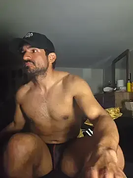 Stripchat Watch Live Sex Cams of piggylatino