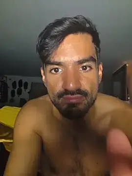 Stripchat Sex Cam of piggylatino