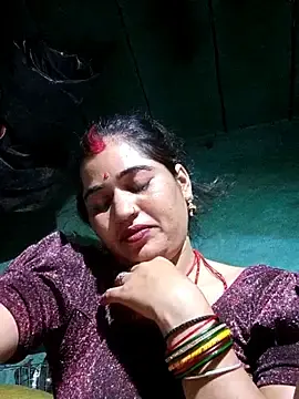 Stripchat Nude Webcam of Hot_kamla