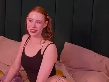 Stripchat Adult Video Chat of Lola_Gilbert