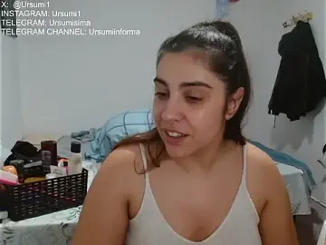 Stripchat Nude Webcam of Ursumi1