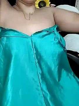 Stripchat Live Porn of kaamuk_shweta