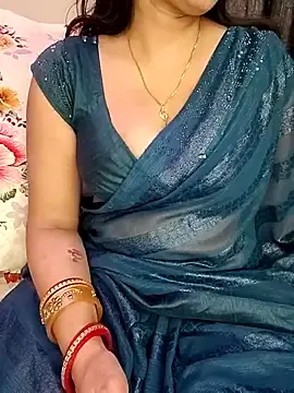 Stripchat Adult Webcam of kaamuk_shweta