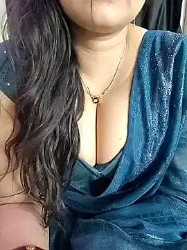 Stripchat Adult Webcams of kaamuk_shweta