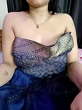 Stripchat Adult Webcams of kaamuk_shweta