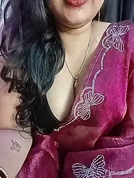 Stripchat Live Sex of kaamuk_shweta