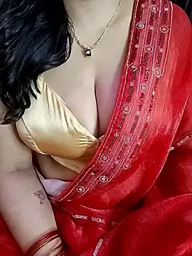 Stripchat Sex Cam of kaamuk_shweta