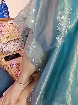 Stripchat Free Live Porn of kaamuk_shweta