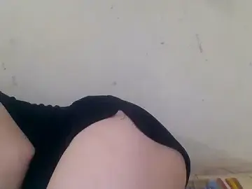 Stripchat Free Live Porn of kiraa-007