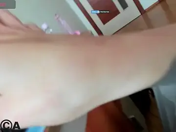 Stripchat Free Porn Cam of Lily_Viola