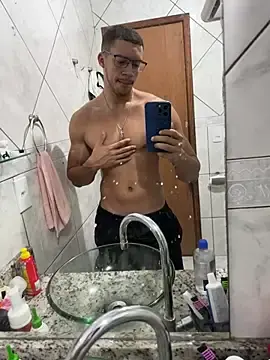 Stripchat Live Porn of Rapha2021