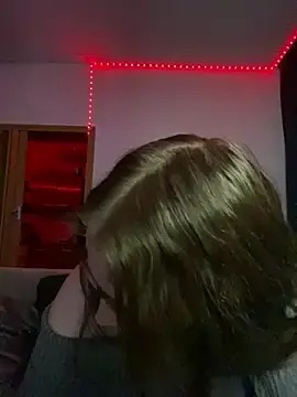 Stripchat Adult Webcams of YoungLisaa18