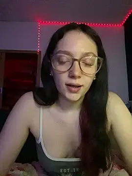 Stripchat Watch Live Sex Cams of YoungLisaa18