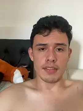 Stripchat Free Porn Cam of Keylerth_