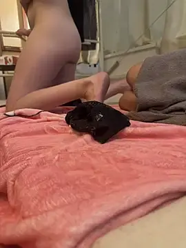 Stripchat Live Sex Cam of POCARI_SWEAT