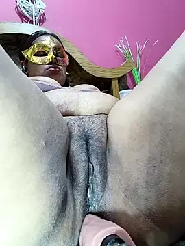 Stripchat Free Live Porn of sexychutxxx7