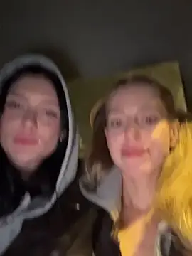 Stripchat Adult Webcam of Melissa_crazy