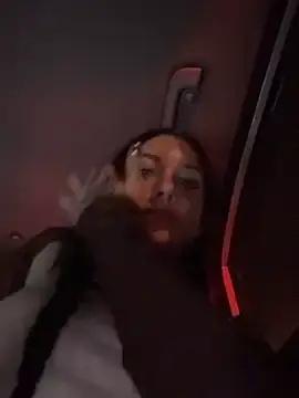 Stripchat Private Sex Chat of Melissa_crazy