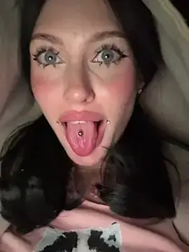 Stripchat Nude Webcam of Melissa_crazy